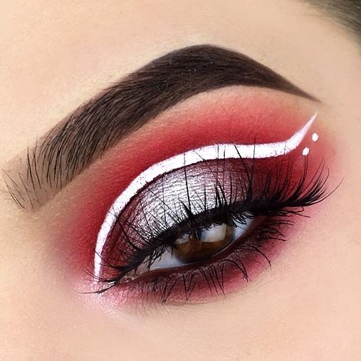 white eyeshadow looks with glitter