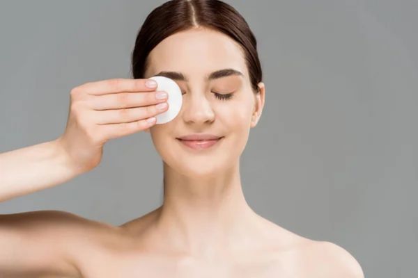how to remove waterproof mascara