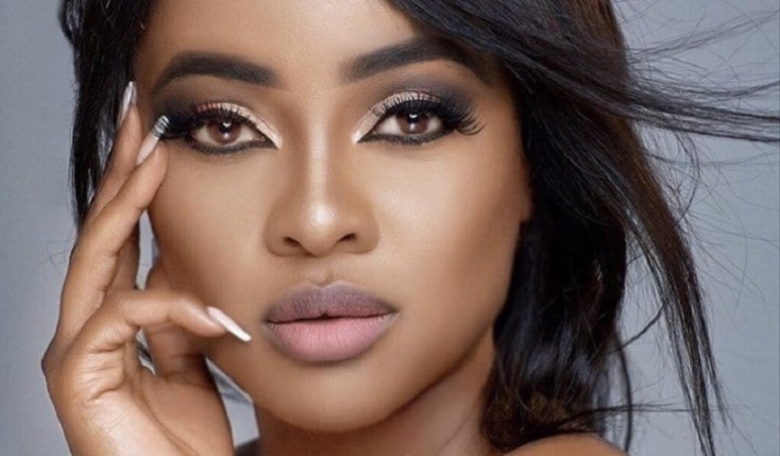 white eyeshadow looks on brown skin