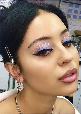 euphoria makeup looks glitter