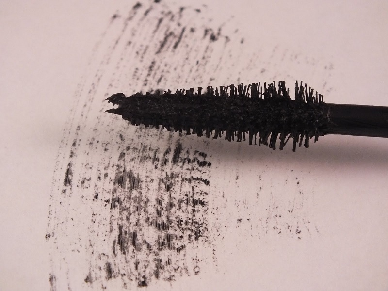 how to fix dry mascara